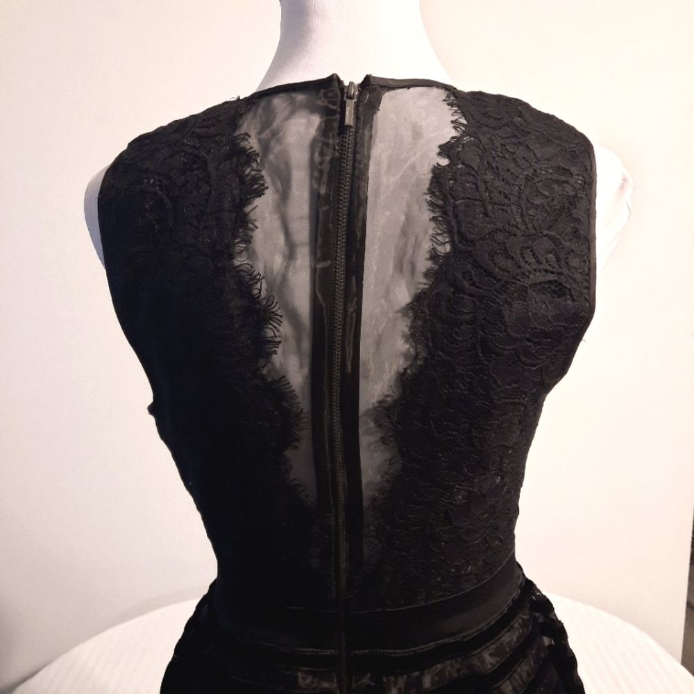 Little Black Dress With Plunging V-neck Dress - Picture 6 of 16